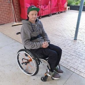 Meet your Posher, Robert